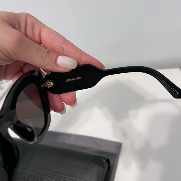 Dior Bobby B1U Sunglasses - Picture 5 of 12